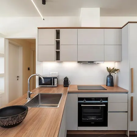 Kormoranos-hydrobates Waterfront Chania (Crete)