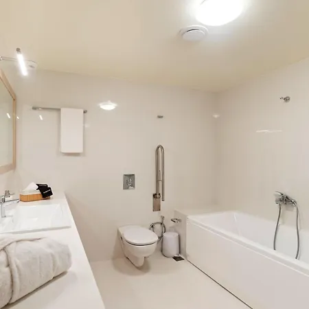 Kormoranos-hydrobates Waterfront Villa *