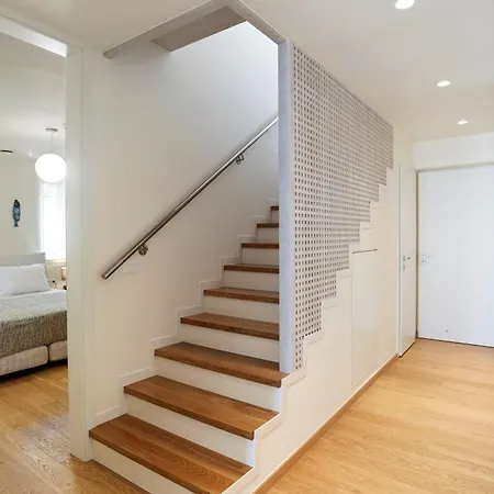 Kormoranos-hydrobates Waterfront