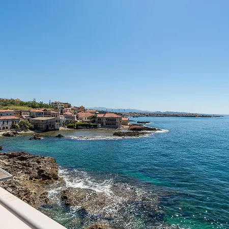 Villa Kormoranos-hydrobates Waterfront Chania (Crete)