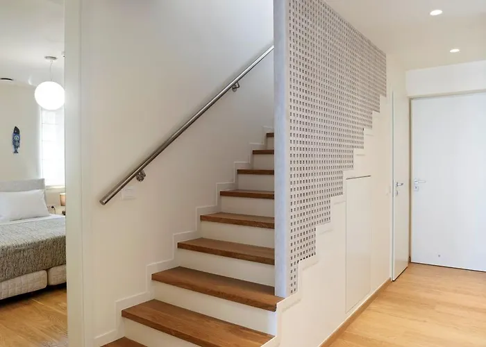 Kormoranos-hydrobates Waterfront