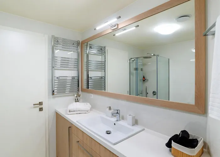 Kormoranos-hydrobates Waterfront Villa