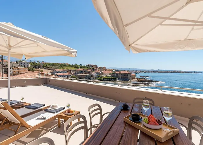 Kormoranos-hydrobates Waterfront La Canea